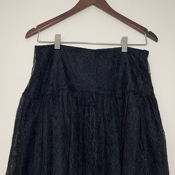 Ralph Lauren Rugby Mesh & Lace Tiered Mini Skirt - Picture 2 of 7